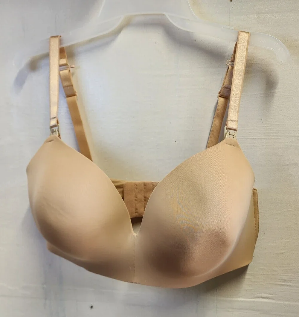 NWOT Auden Women Beige Wireless Lightly Line Nursing Bra Adjustable Straps 38DDD